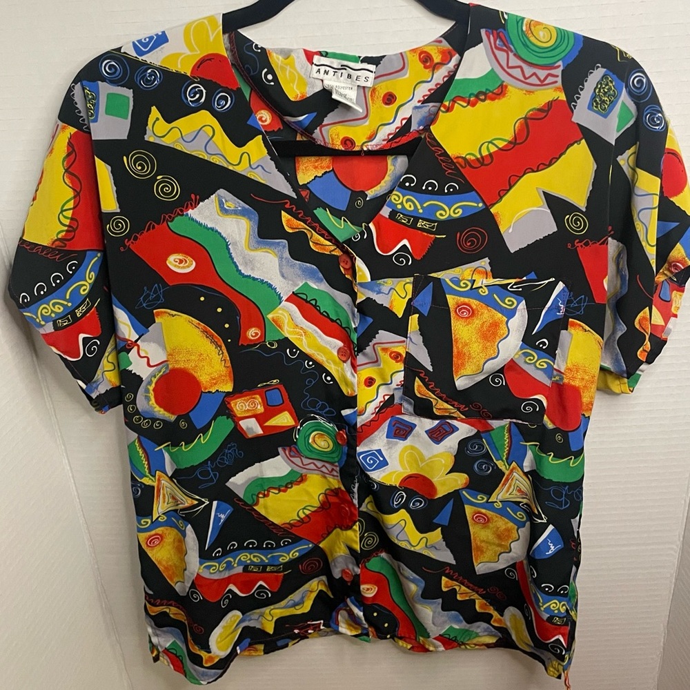 Women’s 90’s Vintage Graphic Top Small Short Sleeve